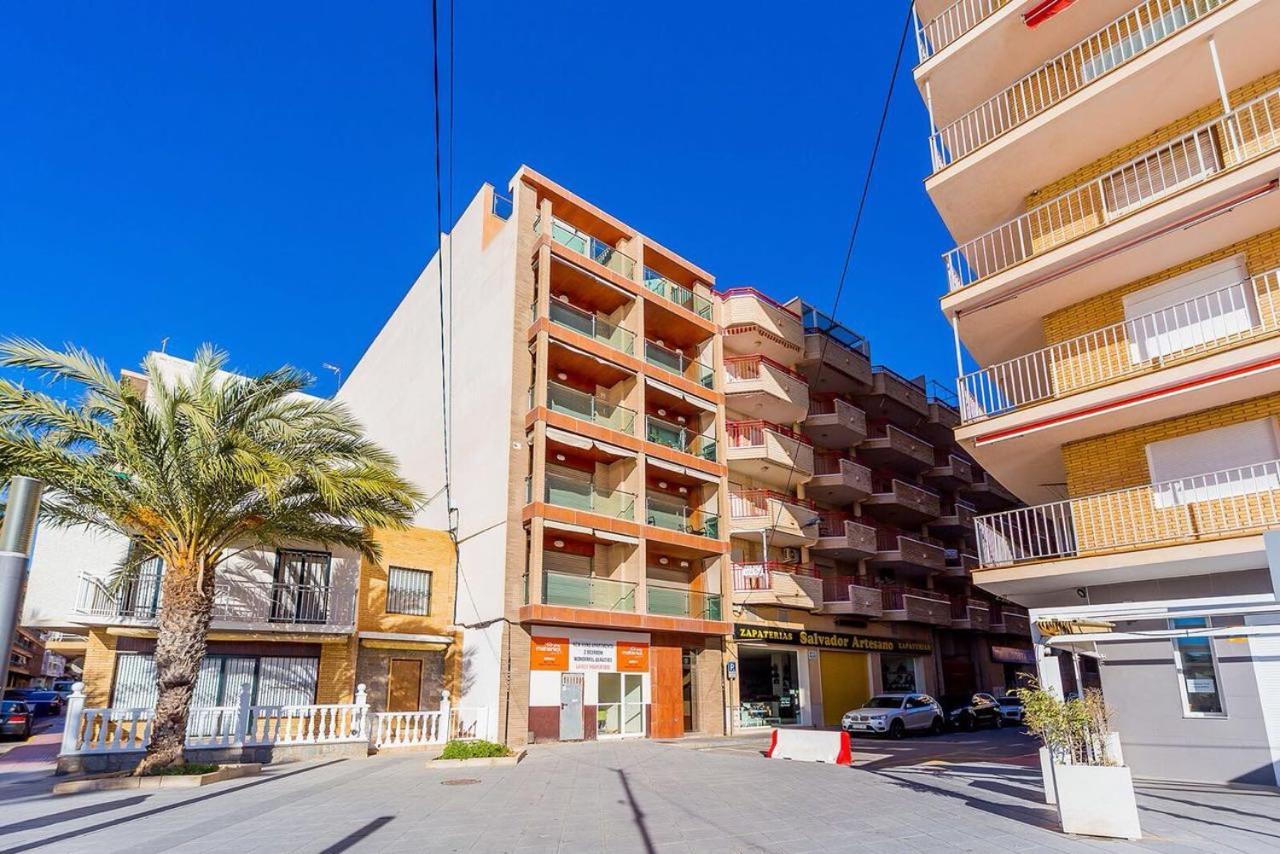 טורבייחה Шикарная Квартира На Первой Линии -Luxury Apartment On The First Line Sea מראה חיצוני תמונה